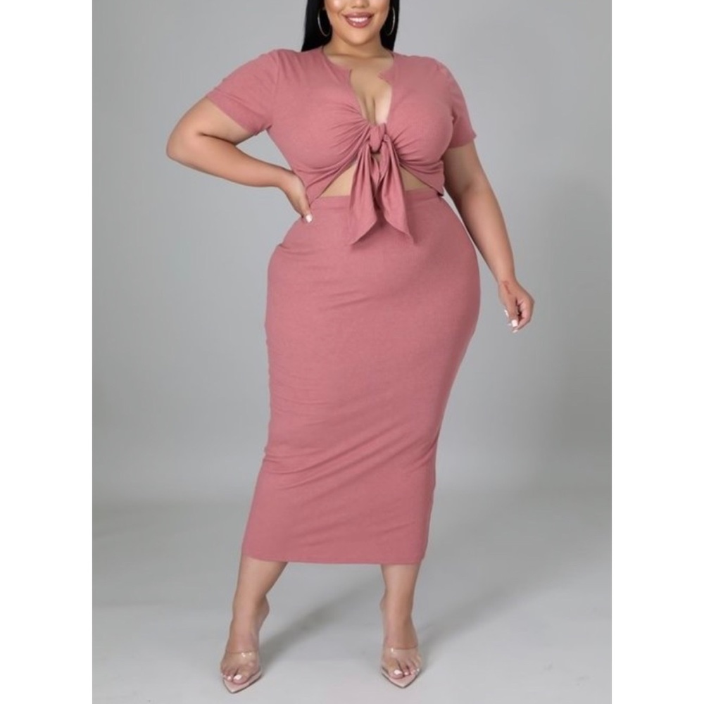Plus! 2-piece Self Tie Crop Top and Maxi Skirt Set